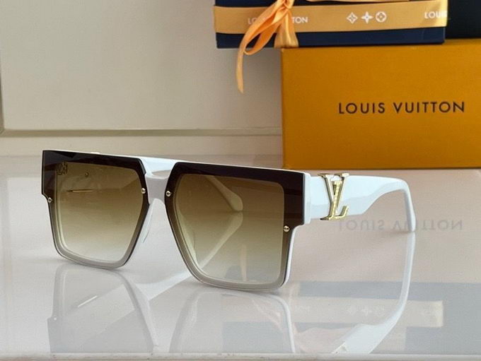 Louis Vuitton Sunglasses ID:20230516-299